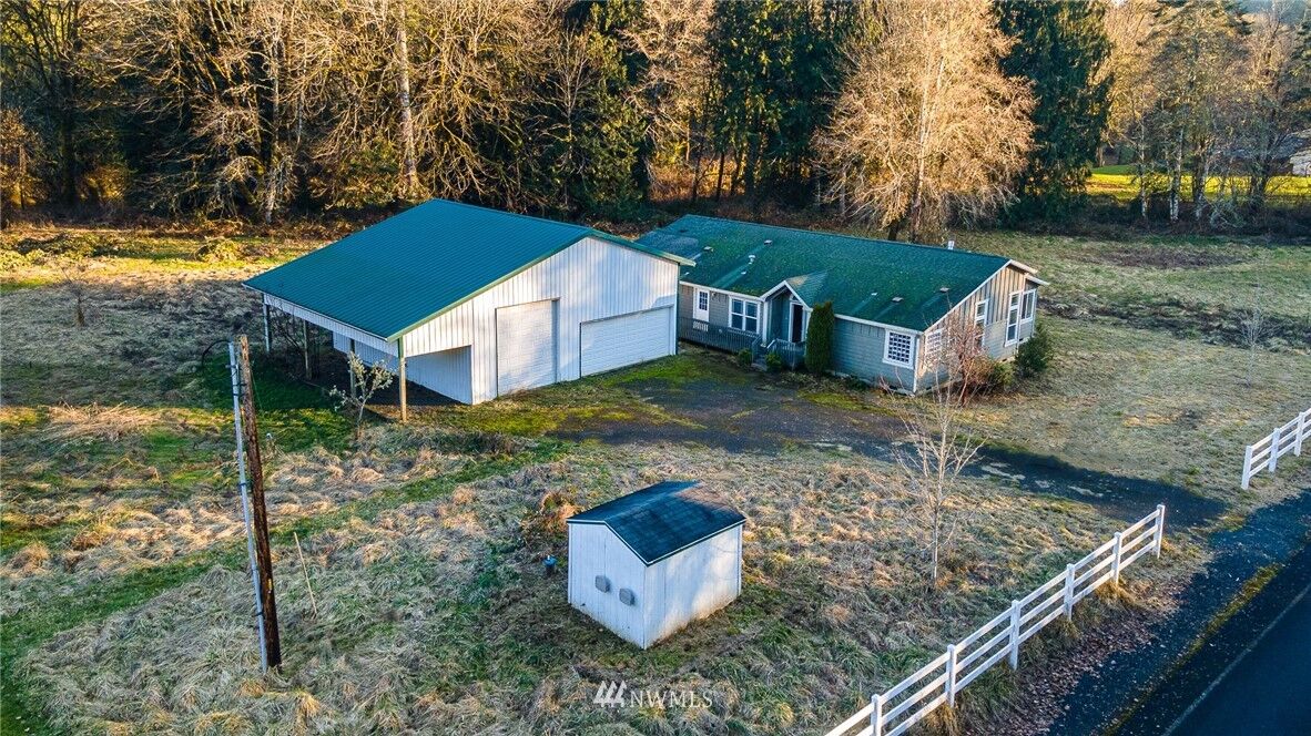 Property Photo:  322 River Road  WA 98532 