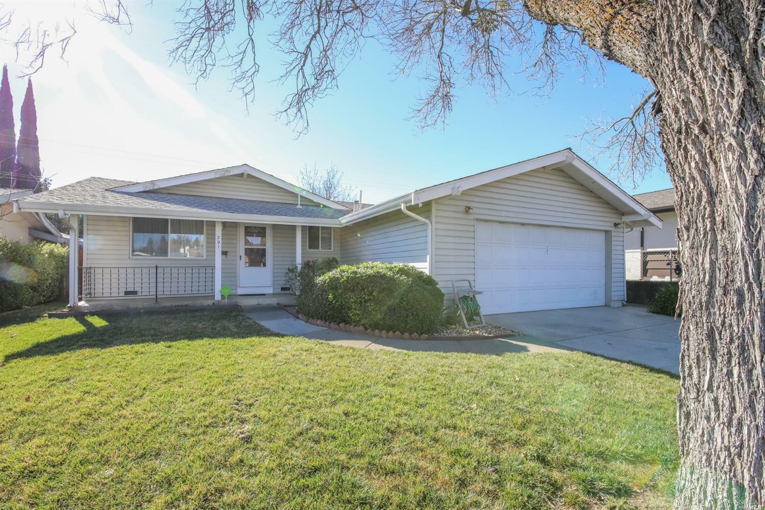 291 Markham Avenue  Vacaville CA 95688 photo