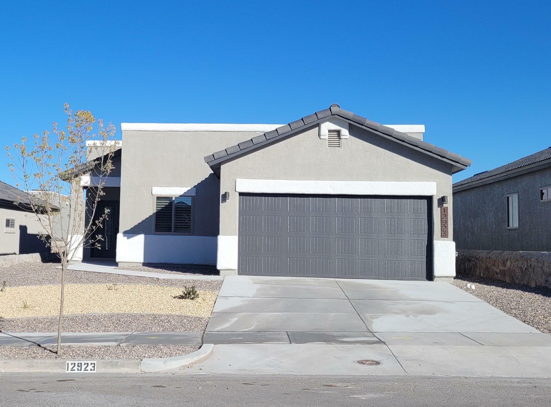 301 Dursley Street  El Paso TX 79928 photo