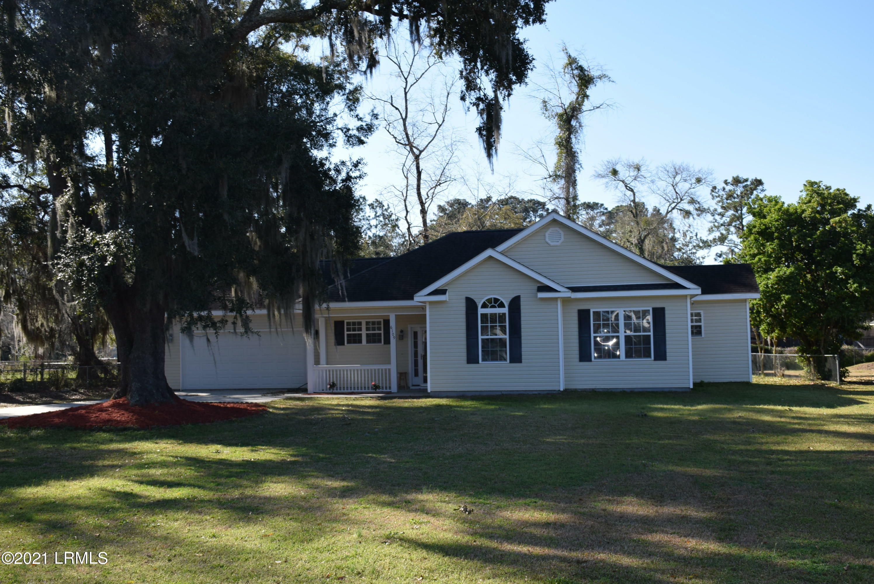 6109 Vaux Road  Beaufort SC 29906 photo