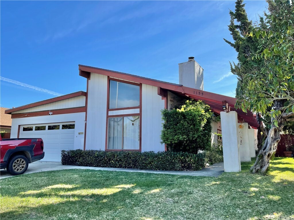 Property Photo:  1155 Oceanaire Drive  CA 93405 