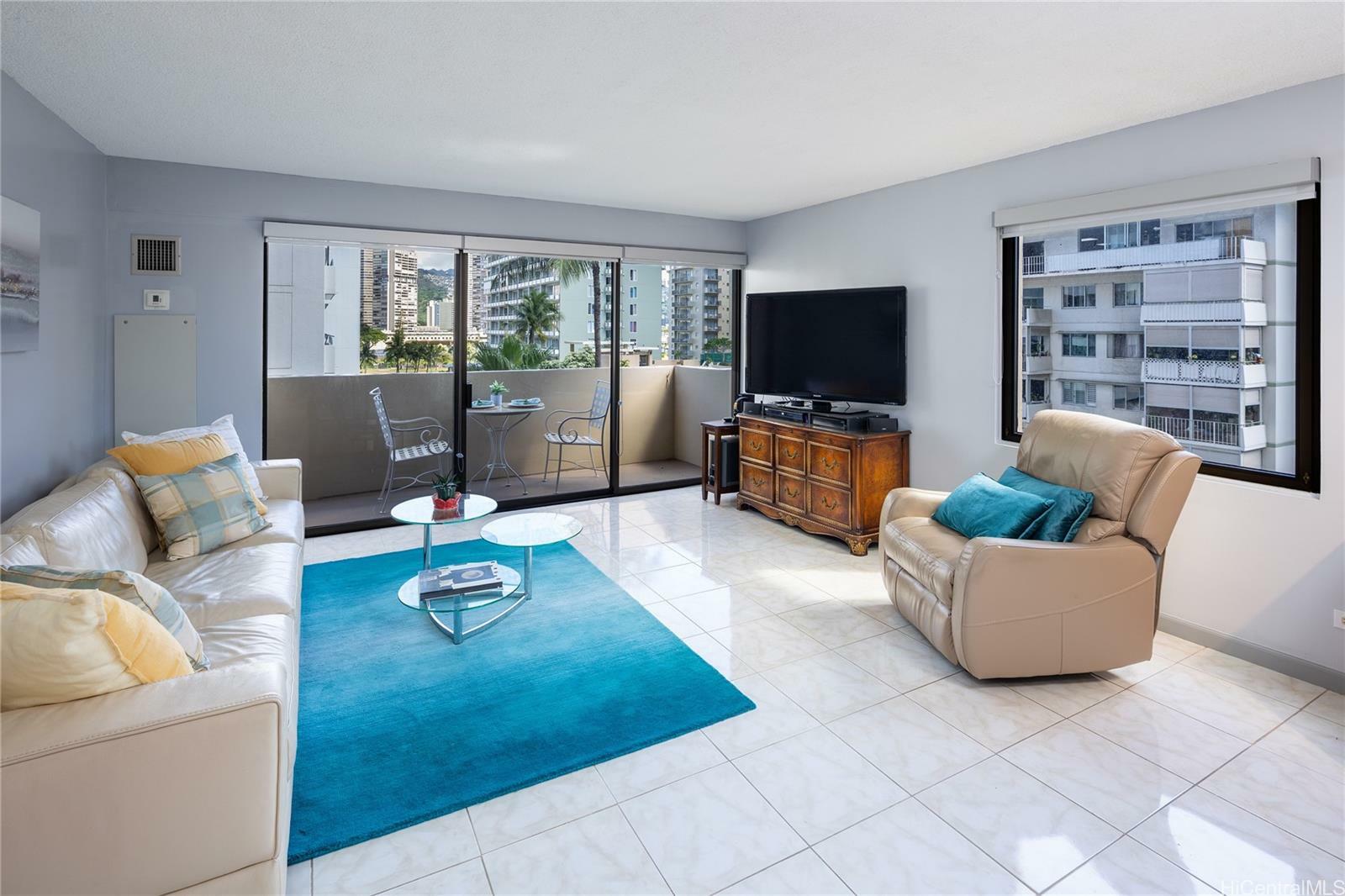 Property Photo:  2140 Kuhio Avenue 501  HI 96815 