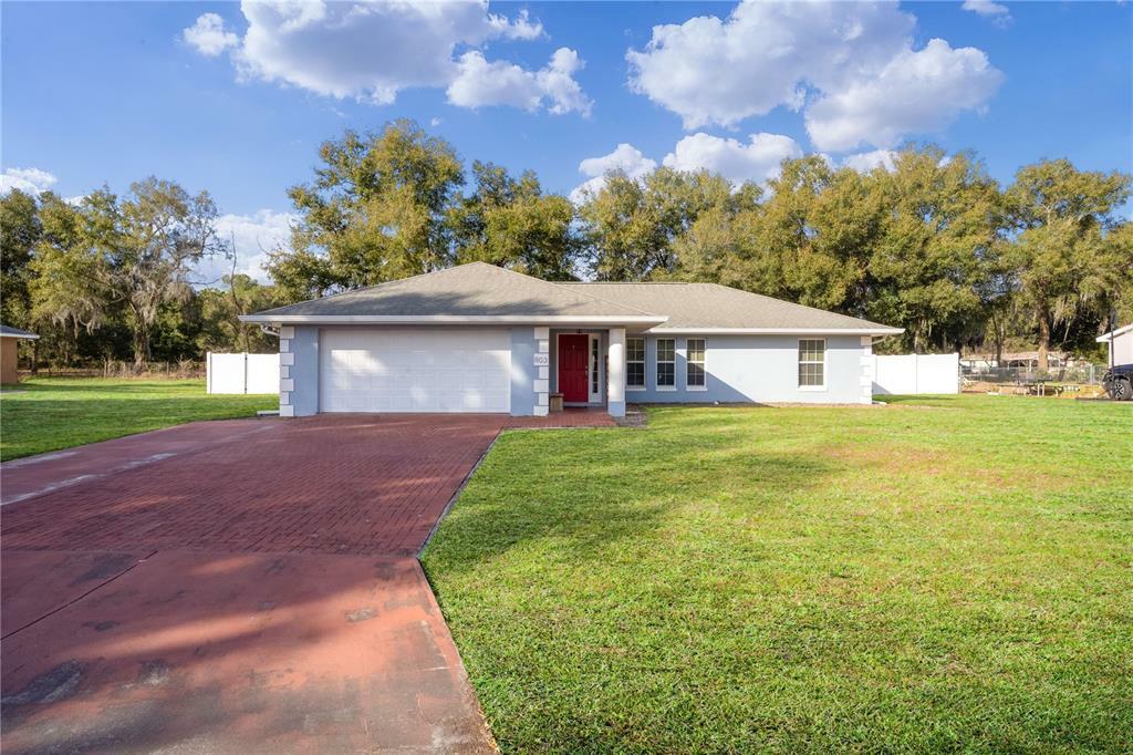 Property Photo:  803 Berryhill Circle  FL 34731 