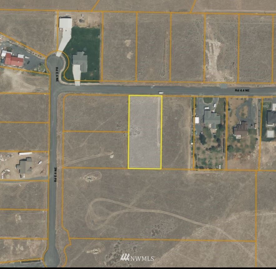 Property Photo:  5665 Road 4.4 NE  WA 98837 