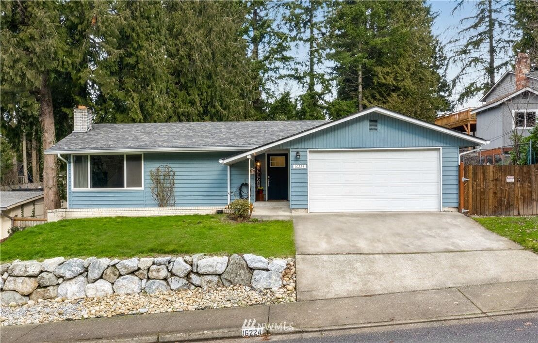 Property Photo:  16224 NE 99th Street  WA 98052 