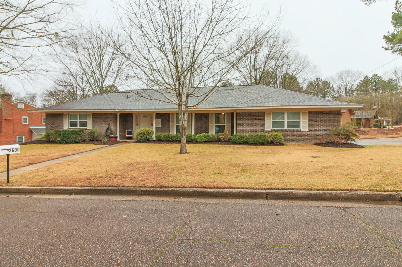 Property Photo:  2600 Plum Rd  MS 39759 