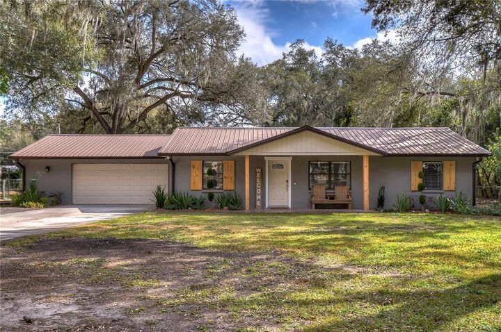 303 N Saint Cloud Avenue  Valrico FL 33594 photo