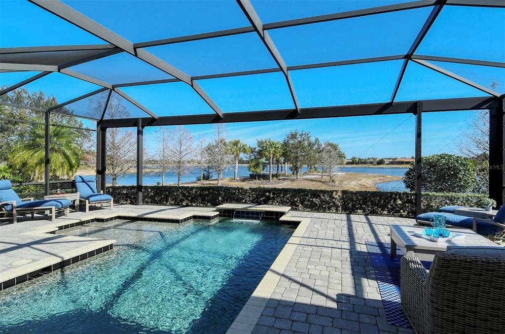 Property Photo:  7643 Haddington Cove  FL 34202 