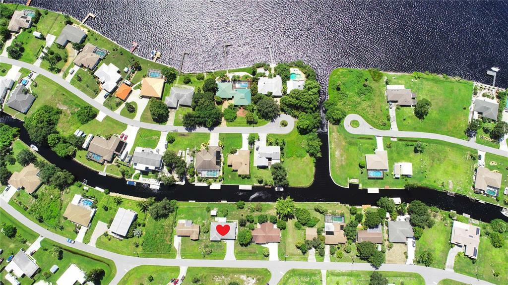 Property Photo:  3246 Daytona Drive  FL 33983 