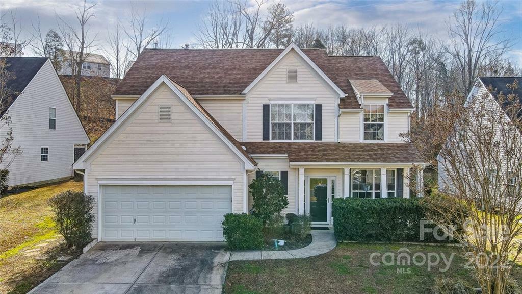 Property Photo: 6037 Firethorne Lane NC 28025
