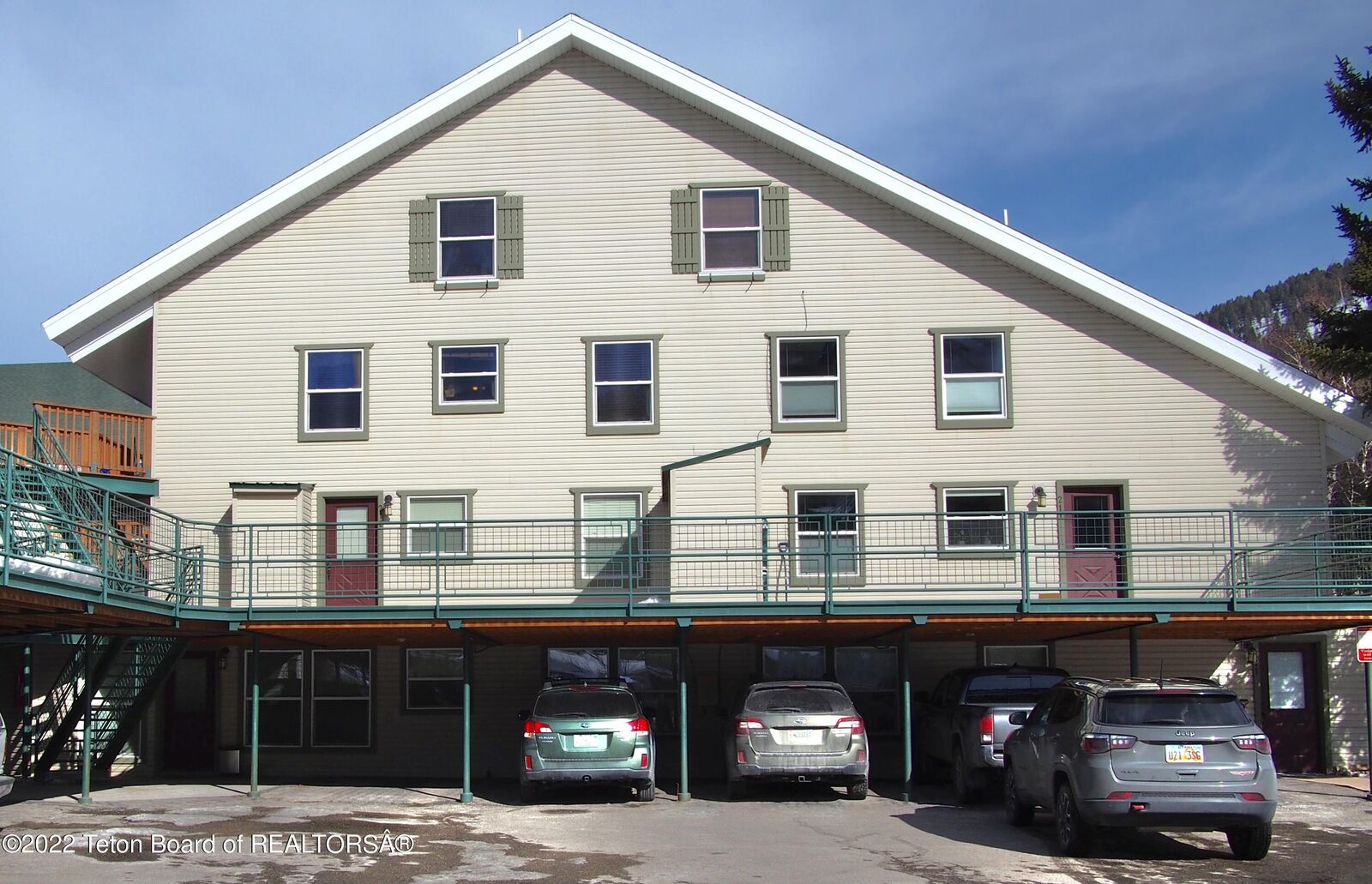 Property Photo:  755 E Hansen Avenue 112  WY 83001 