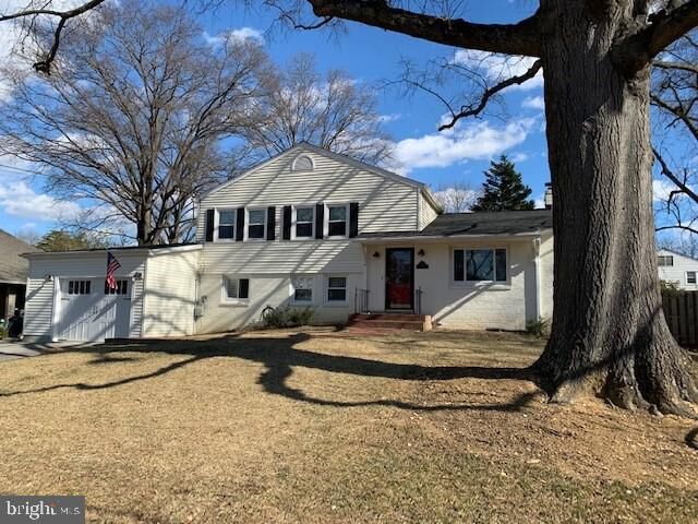 Property Photo: 8511 Cyrus Place VA 22308