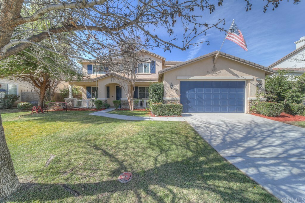 Property Photo:  27925 Breakwater Court  CA 92585 