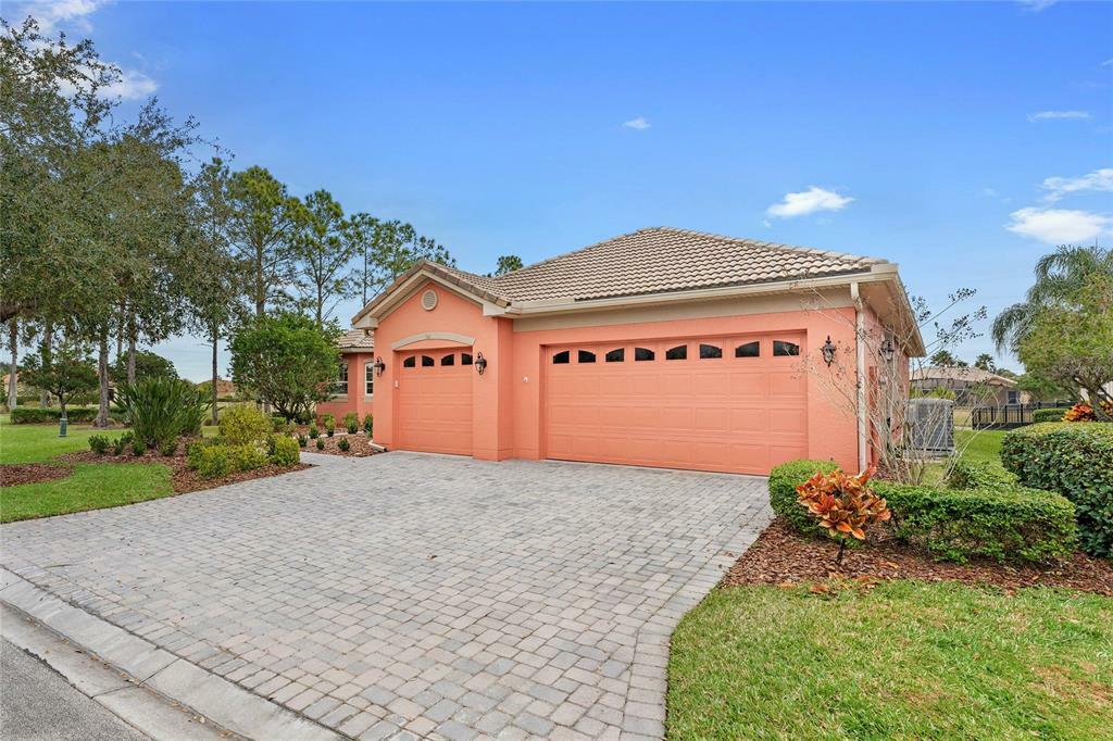 Property Photo:  501 Palermo Boulevard  FL 34759 