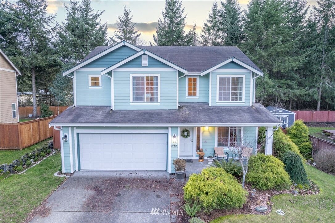 Property Photo:  19314 207th Street Ct E  WA 98360 