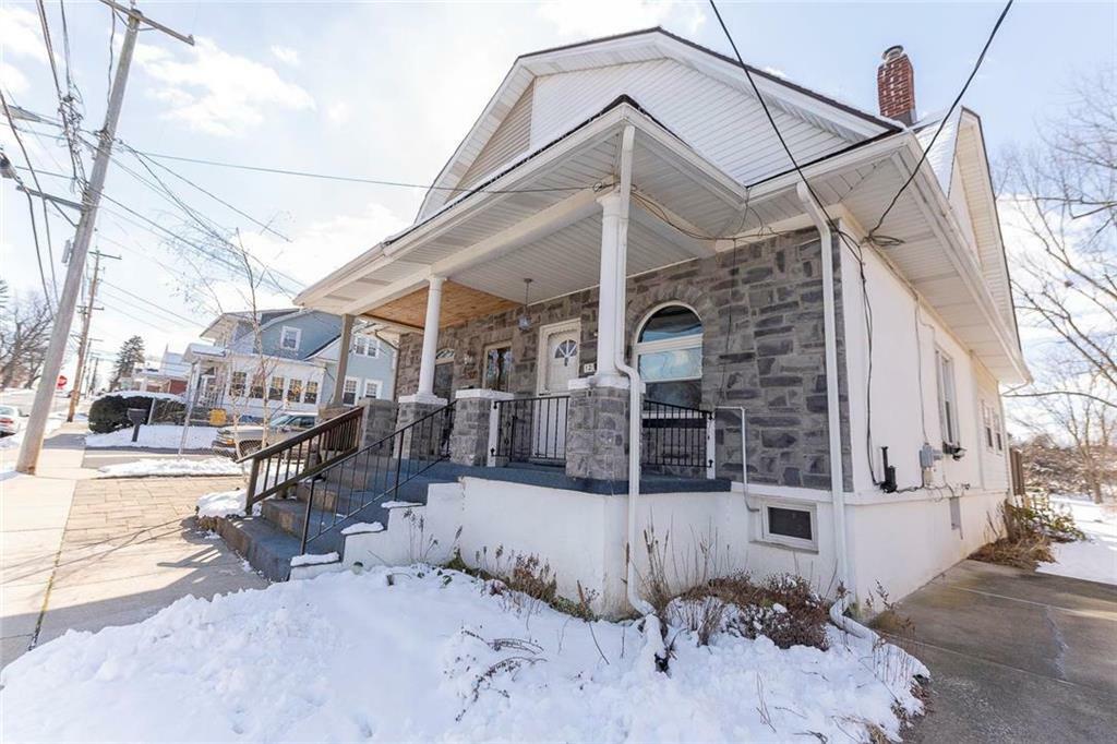 Property Photo:  125 Berks Street  PA 18045 