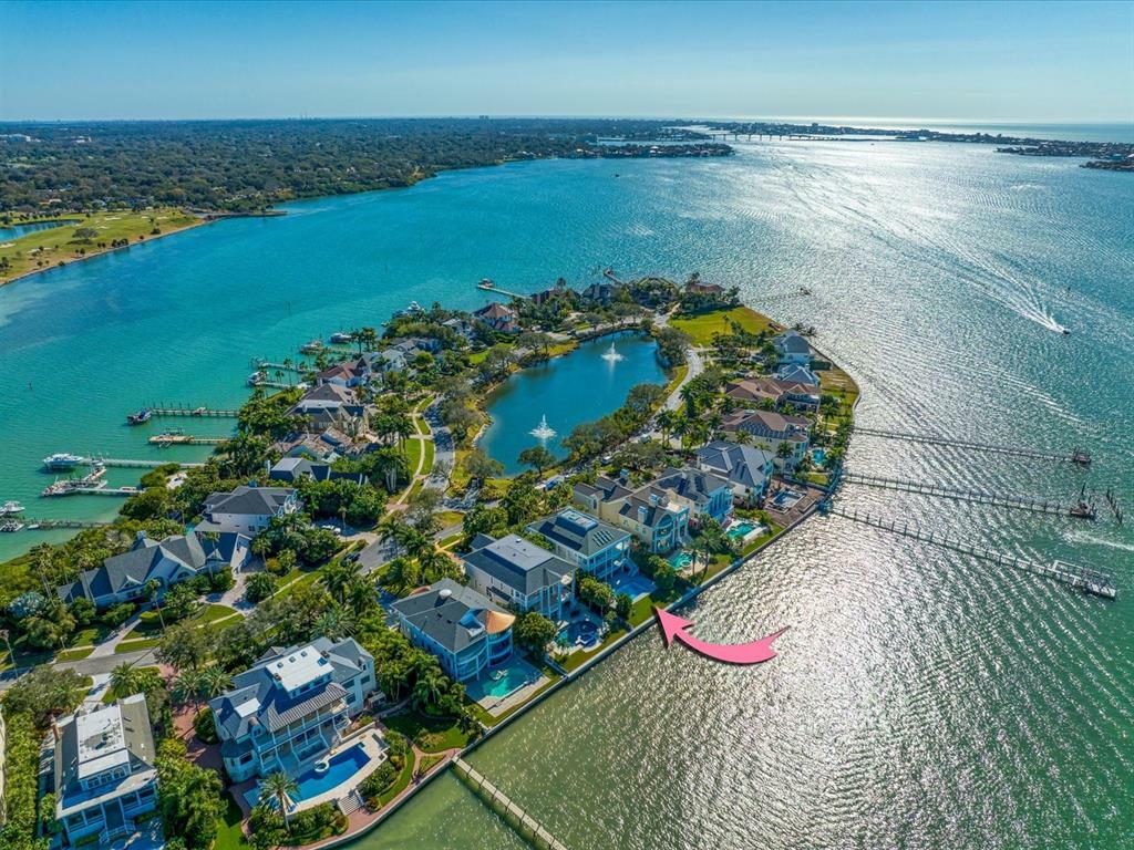 Property Photo: 409 Saint Andrews Drive FL 33756