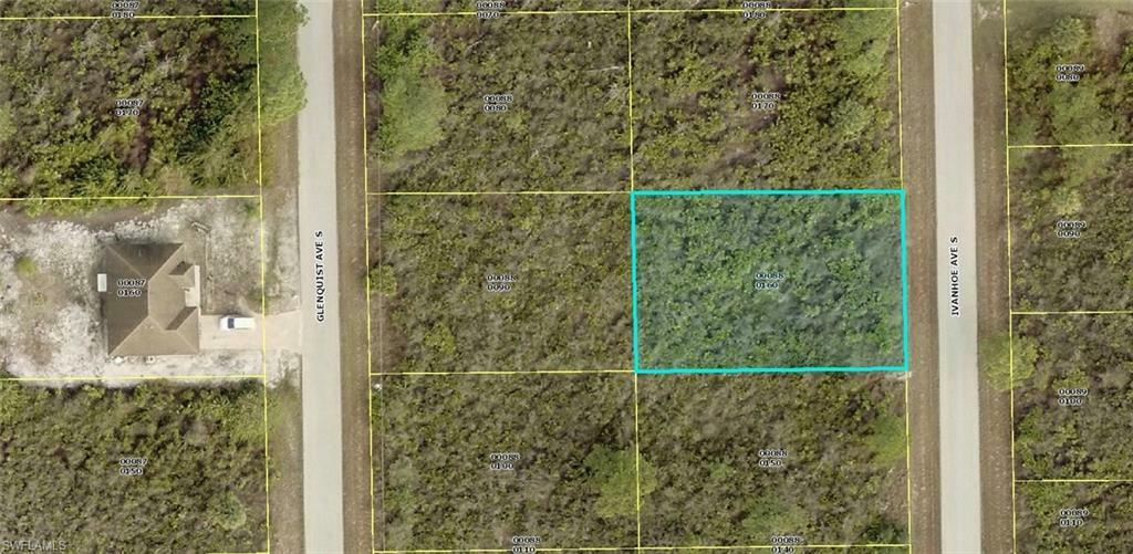 Property Photo: 650 Ivanhoe Avenue S FL 33974