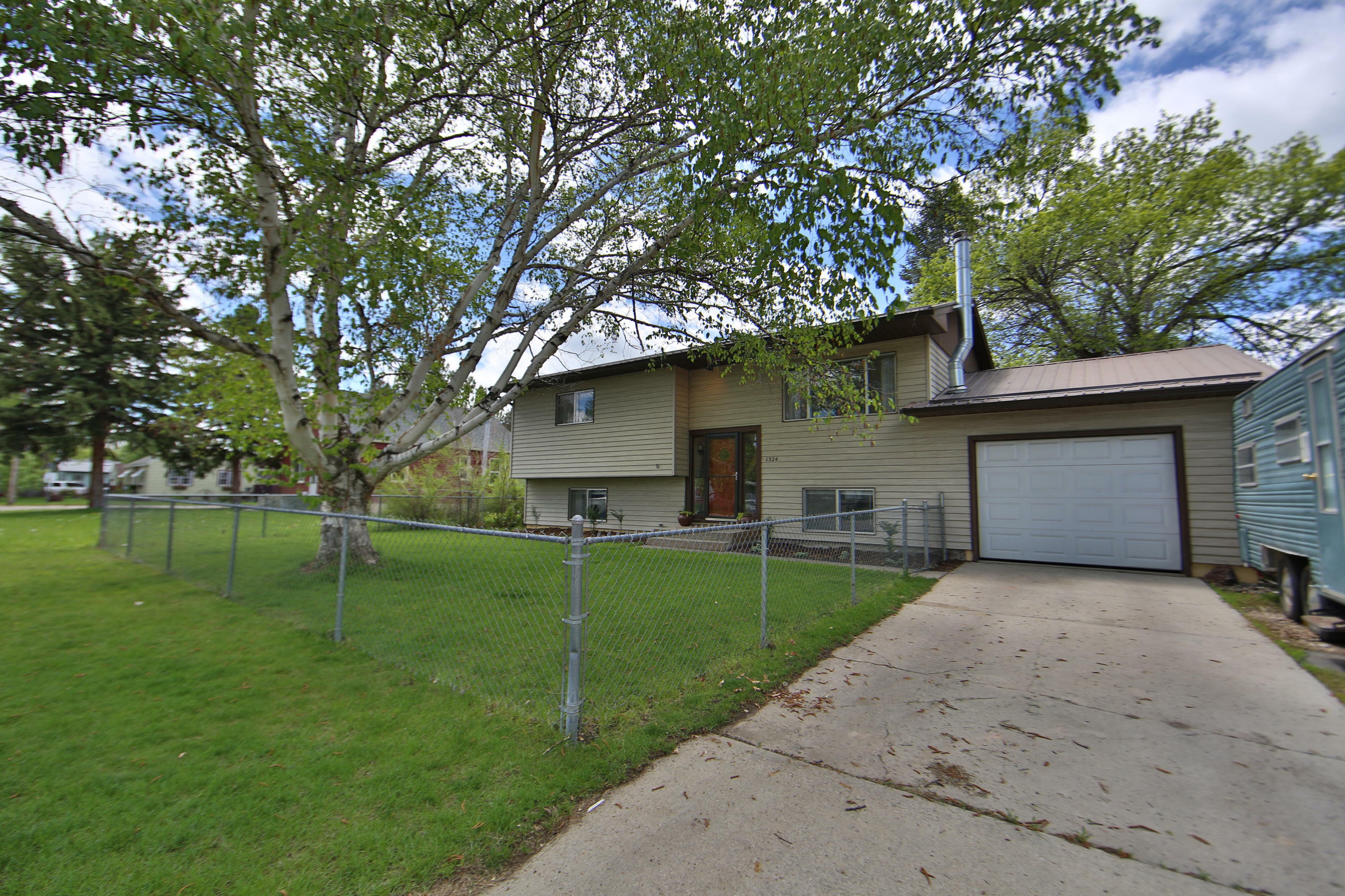 Property Photo:  1324 Spaulding Street  WY 82801 