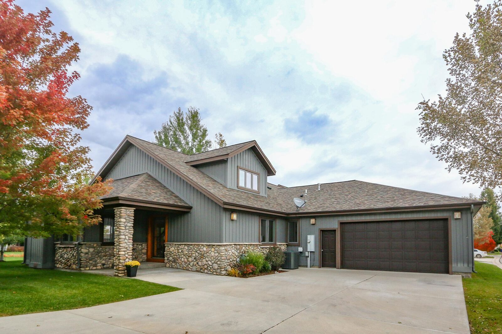 Property Photo: 35 River Rock Road WY 82801