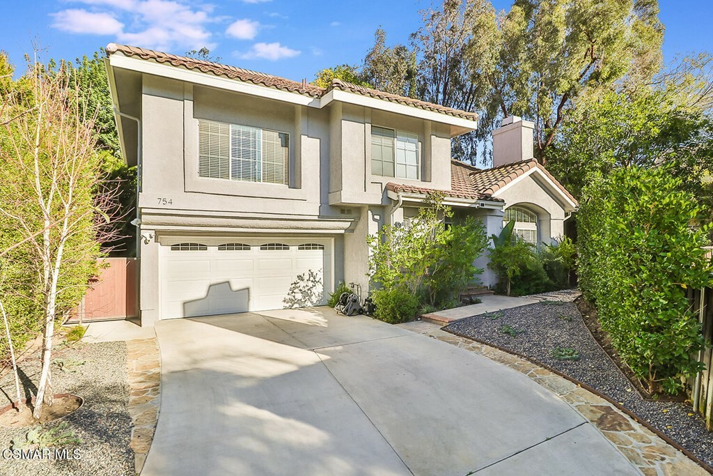 Property Photo:  754 Bellagio Court  CA 91377 