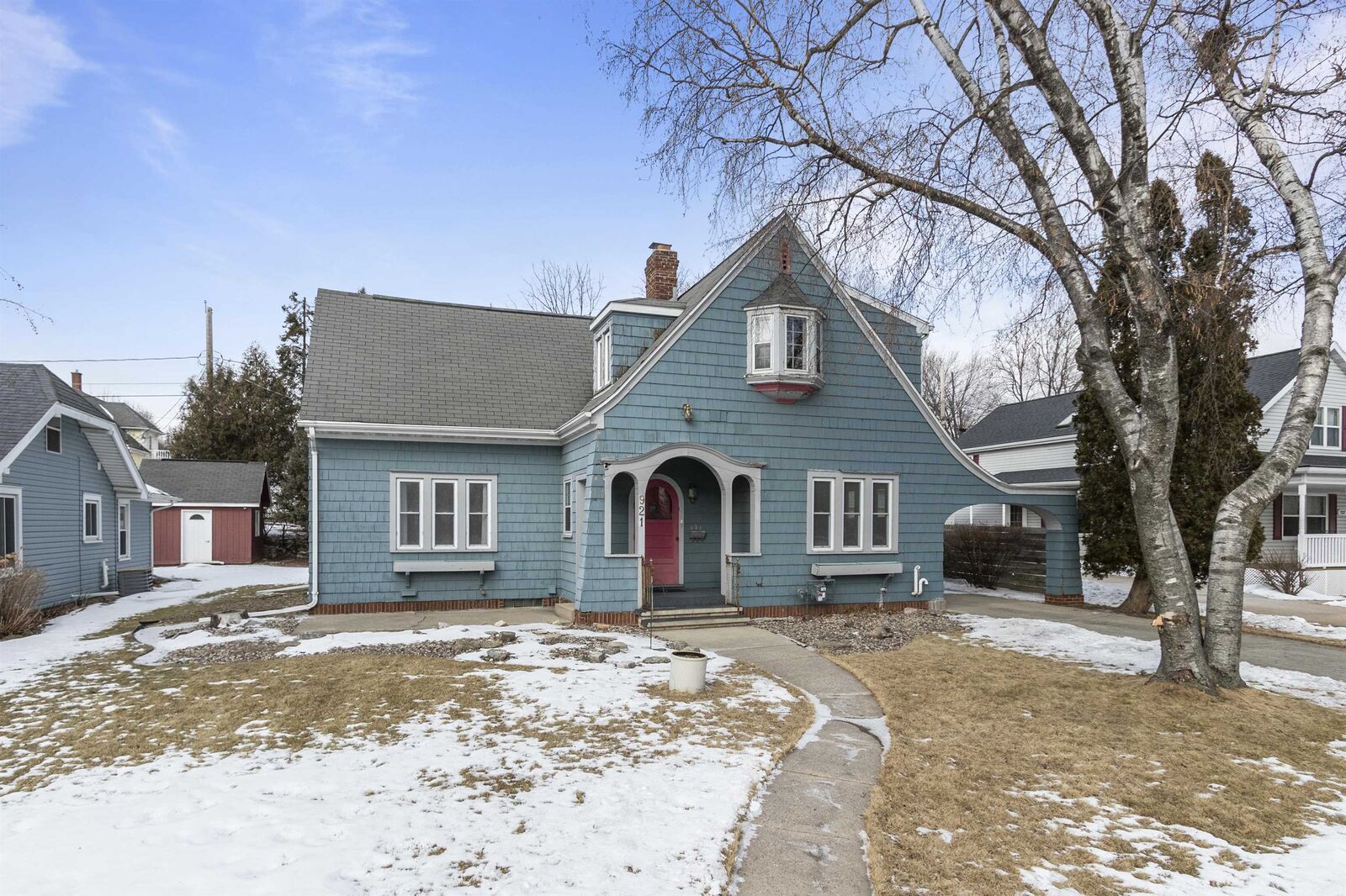 Property Photo:  921 Wilson Street  WI 54130-1666 