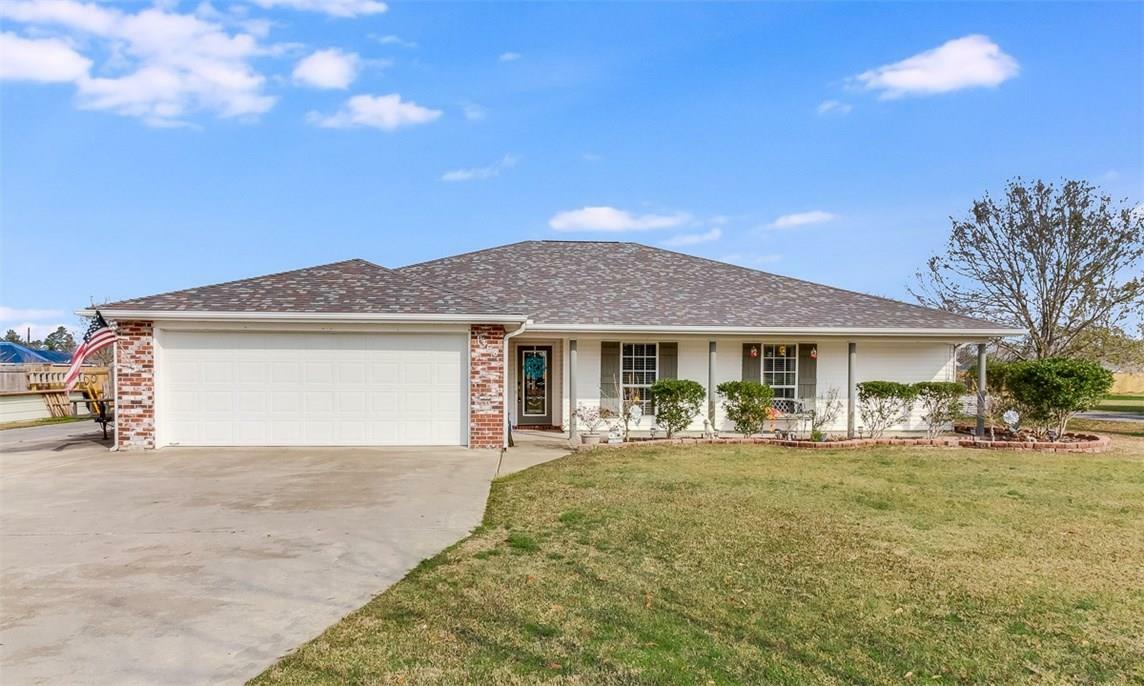 Property Photo:  1368 Siouxan Drive  LA 70611 