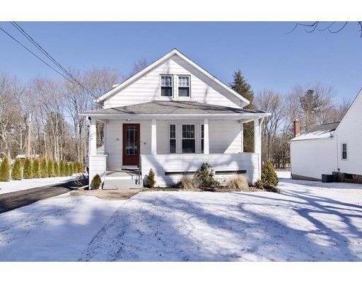 Property Photo: 66 Hill Ave CT 06492