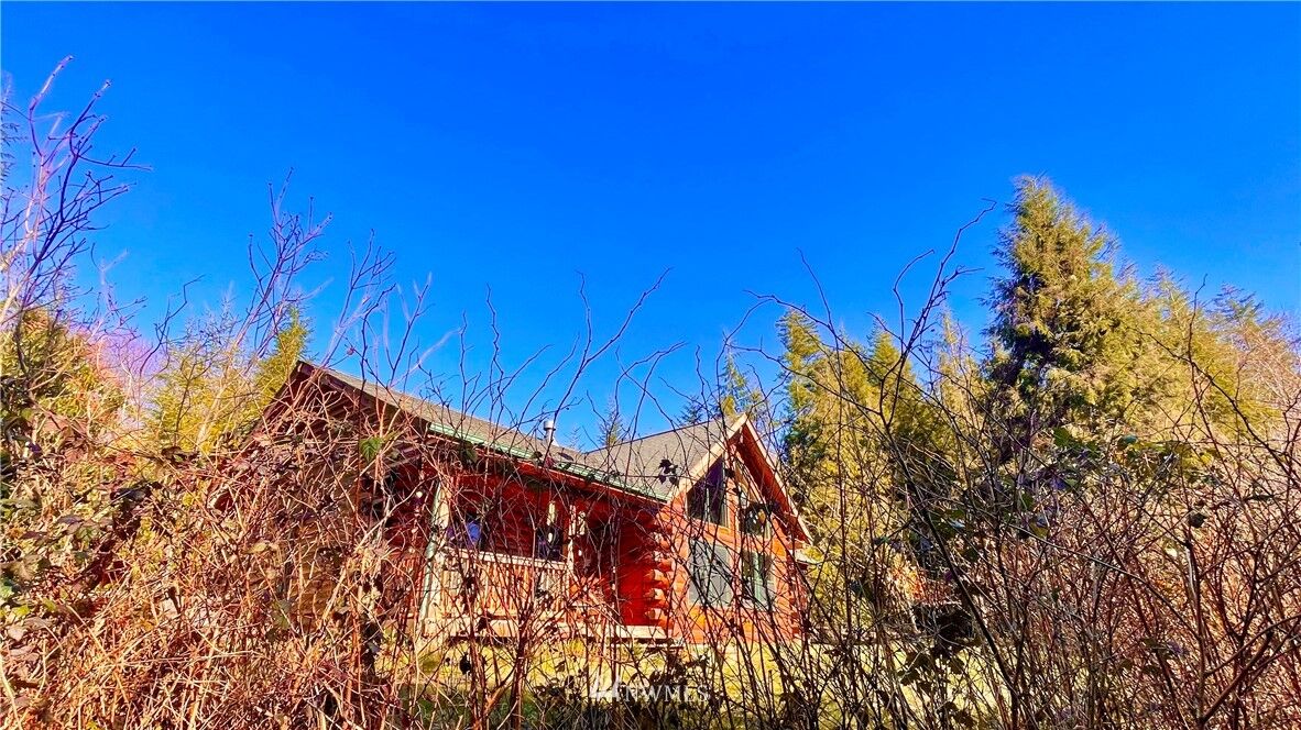 Property Photo:  340 SW Dekay Road  WA 98550 