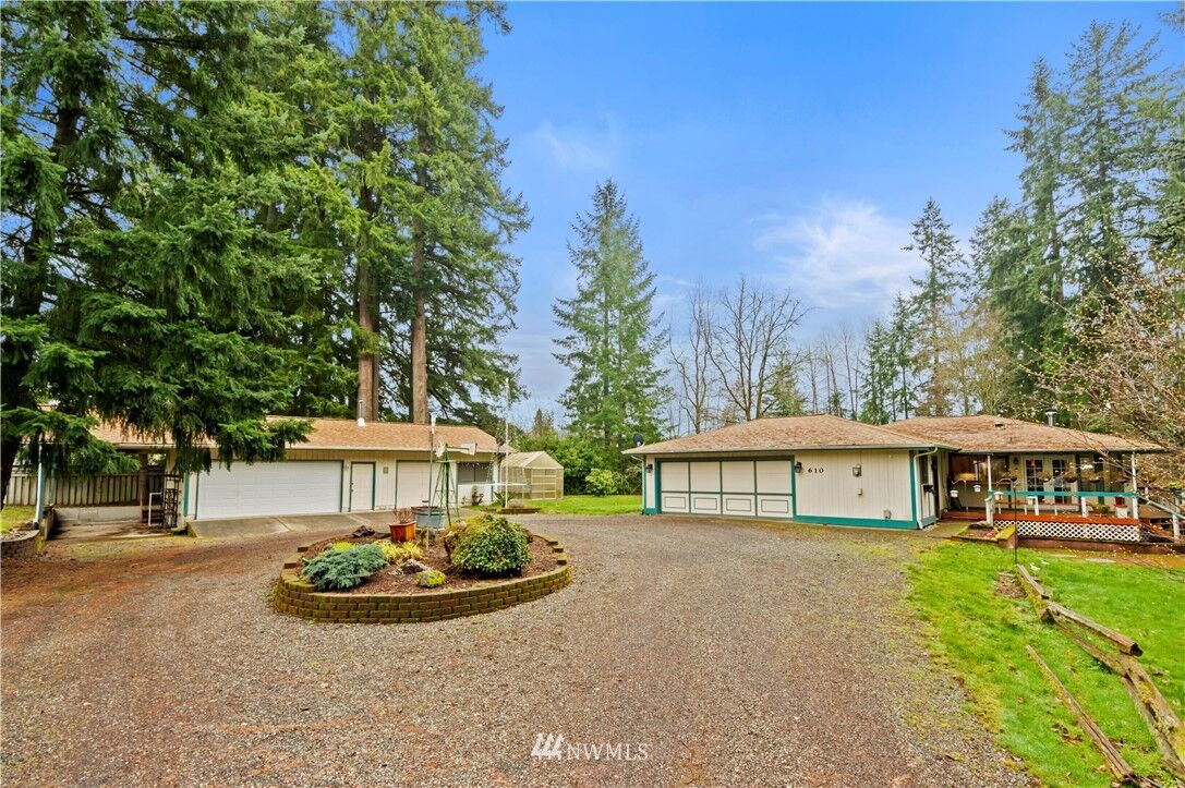 Property Photo: 610 SW Birch Road WA 98367