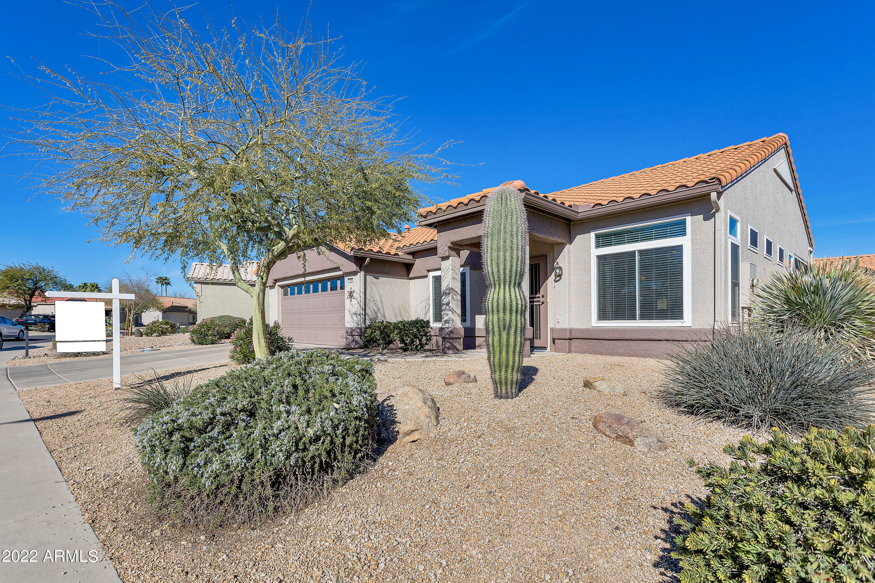 Property Photo: 13648 W Utica Drive AZ 85375