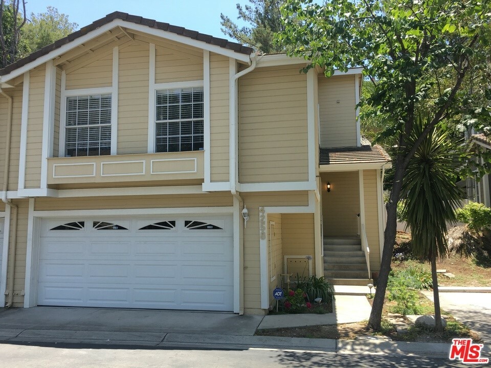 Property Photo:  4258 Flintlock Lane  CA 91361 