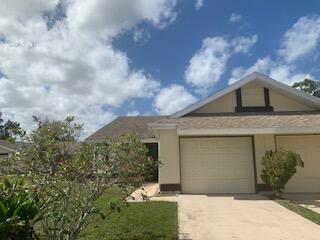Property Photo: 1756 SE Linpark Court FL 34952
