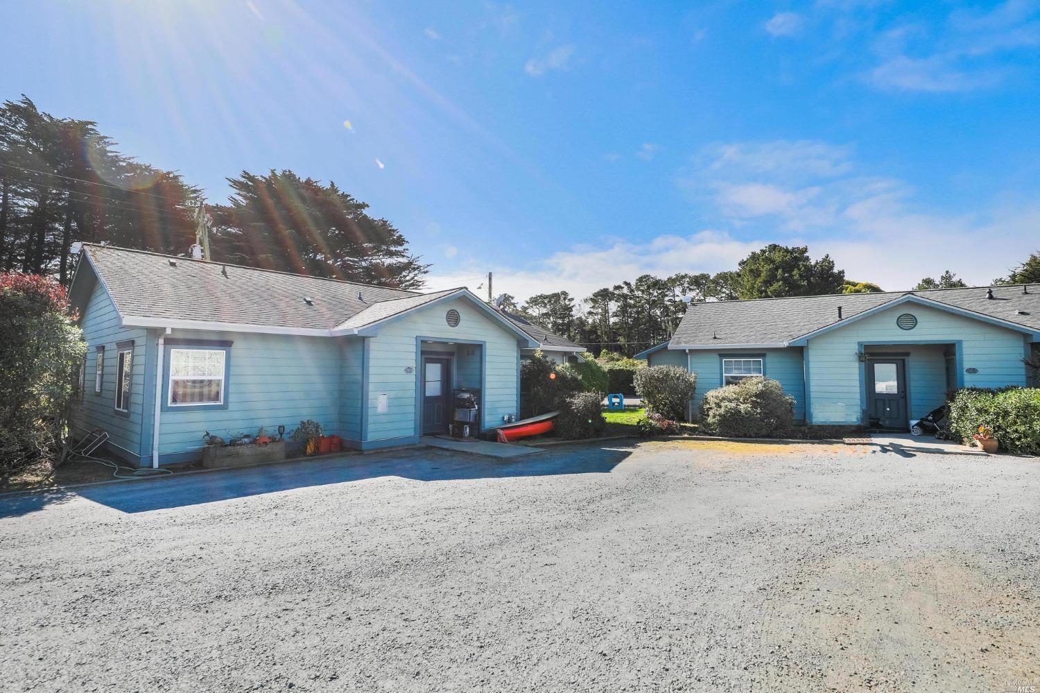 290 Lake Street  Point Arena CA 95468 photo