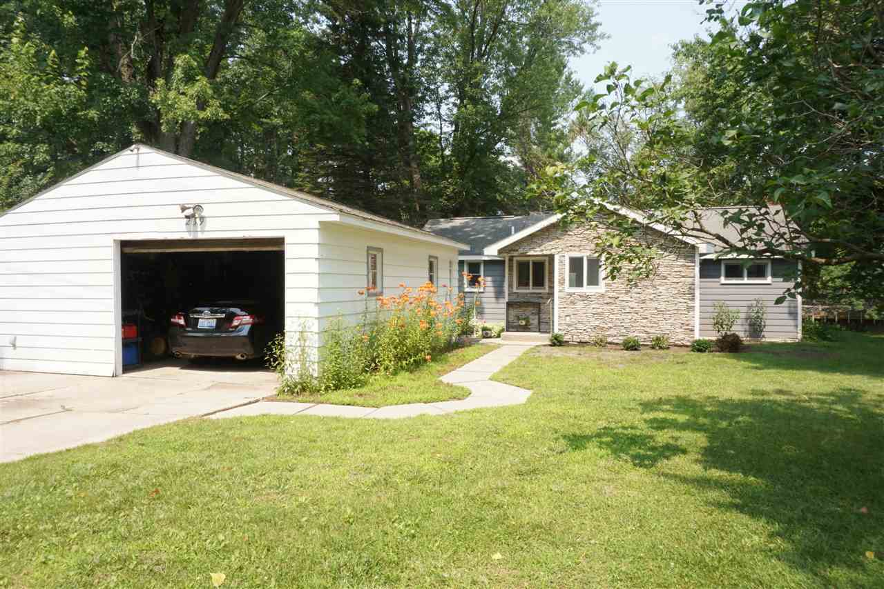 259 E Richmond Dr.  Hope MI 48628 photo