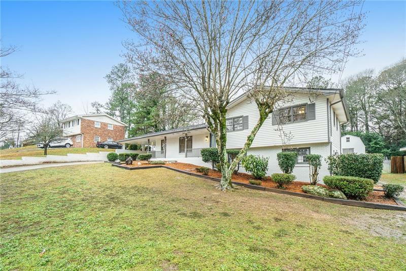 Property Photo: 6903 Doncaster Road GA 30236