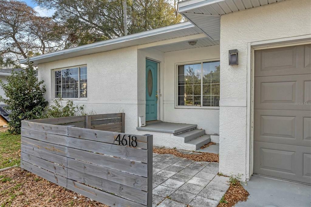 Property Photo:  4618 Chancellor Street NE  FL 33703 