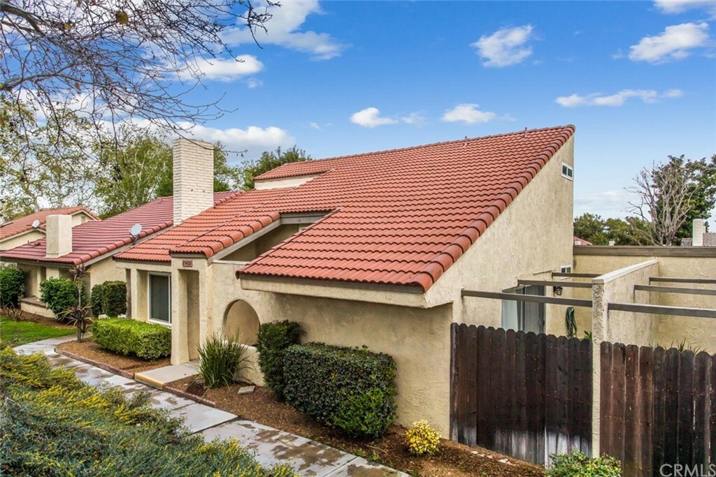 Property Photo: 25432 Lawton Avenue CA 92354