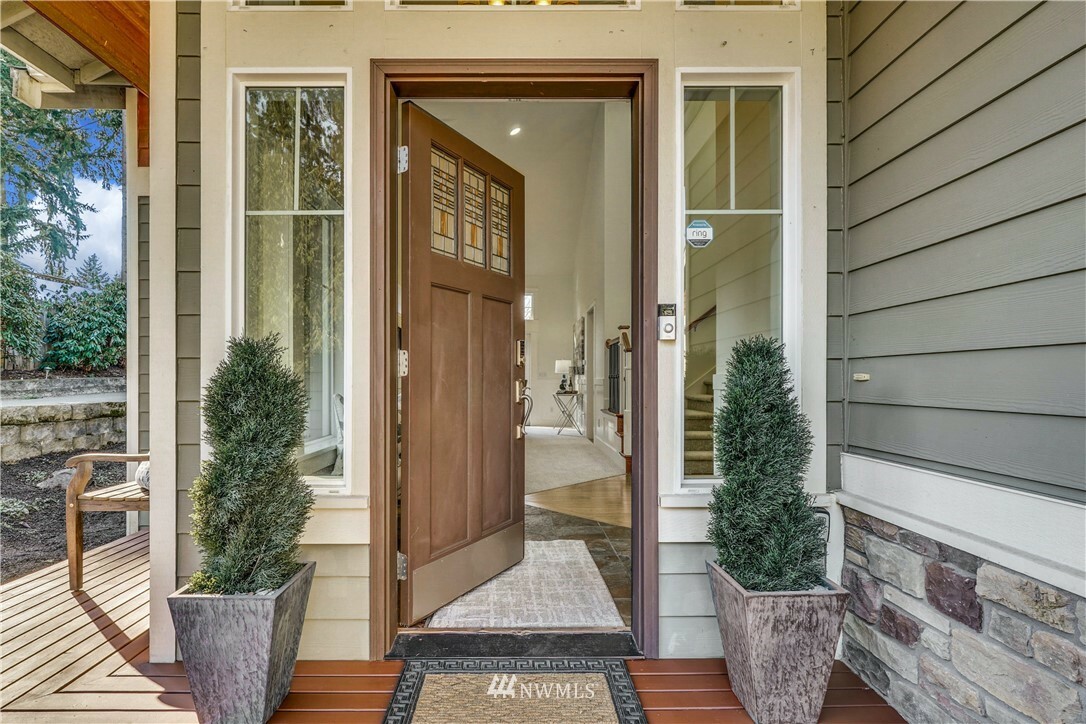 Property Photo: 8732 126th Avenue NE WA 98033