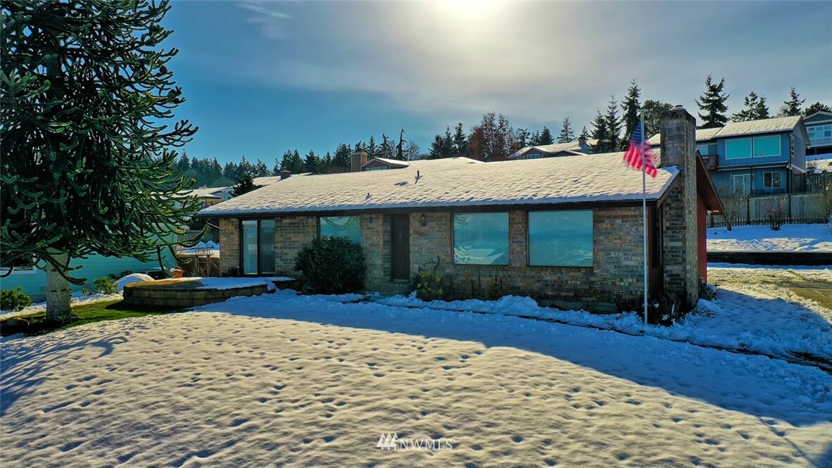 Property Photo:  1496 Thompson Drive  WA 98282 