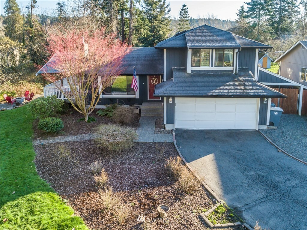 Property Photo:  314 Montgomery Street  WA 98388 