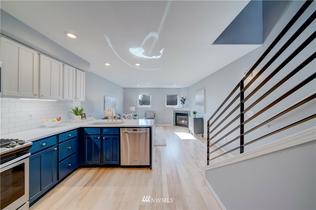 Property Photo: 1414 E Spruce St WA 98122