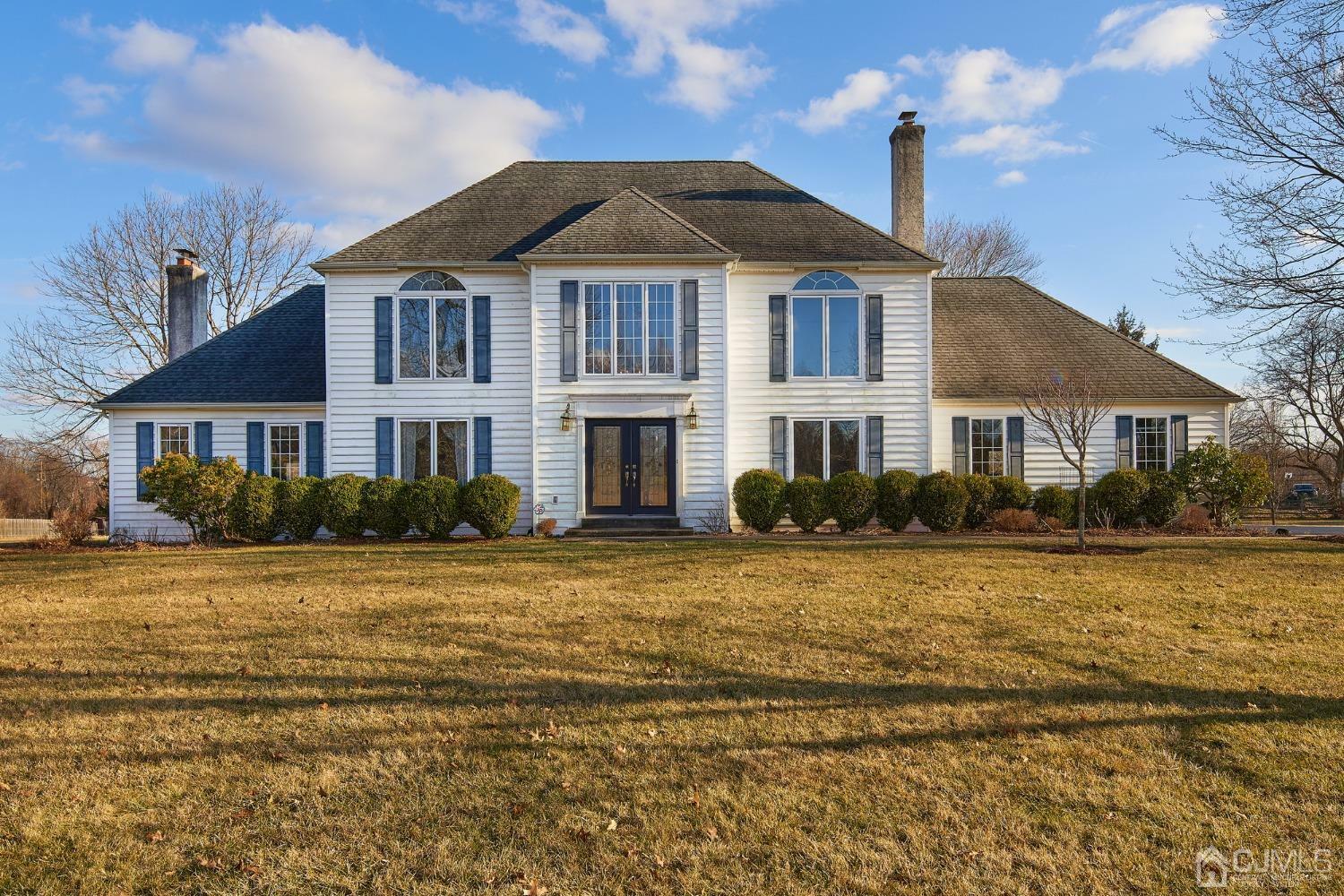 Property Photo: 4 Clark Court NJ 08560