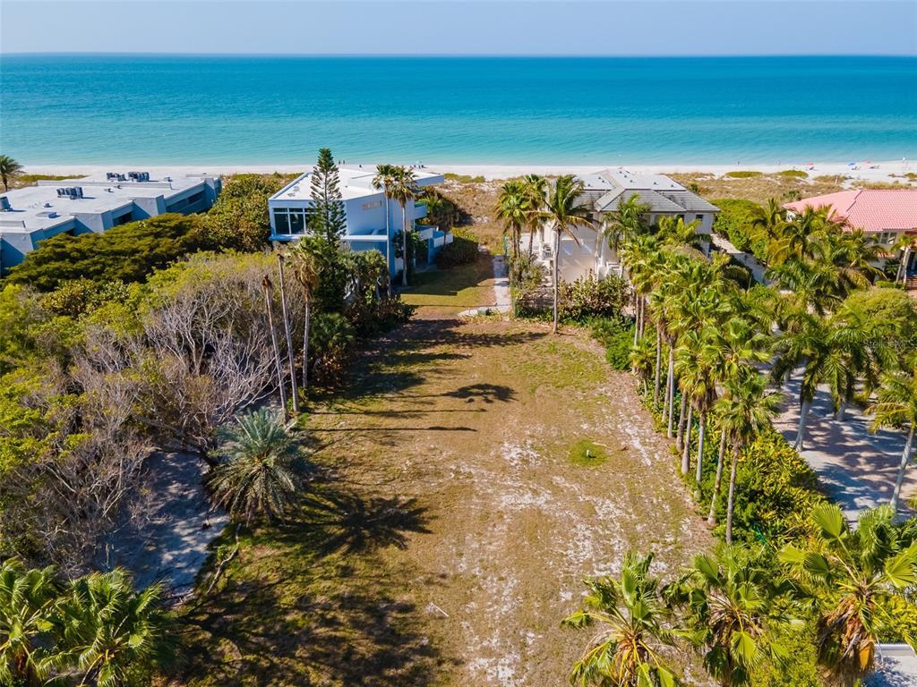 Property Photo: 5809 Gulf Of Mexico Drive FL 34228