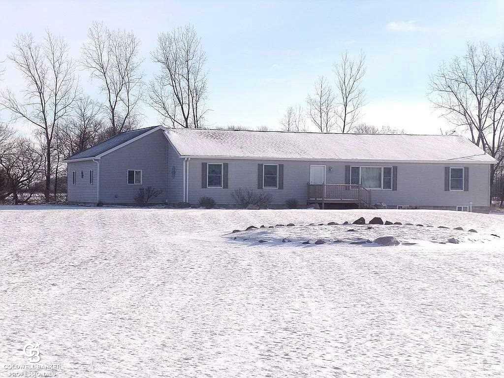 Property Photo:  1755 Elmer  MI 48471 