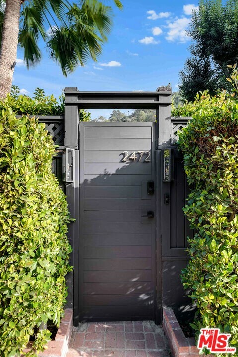 Property Photo: 2472 Benedict Canyon Drive CA 90210