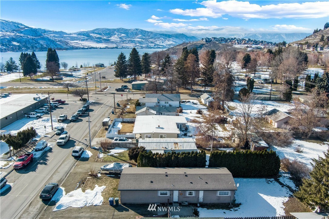 Property Photo: 312 W Gibson Avenue WA 98816