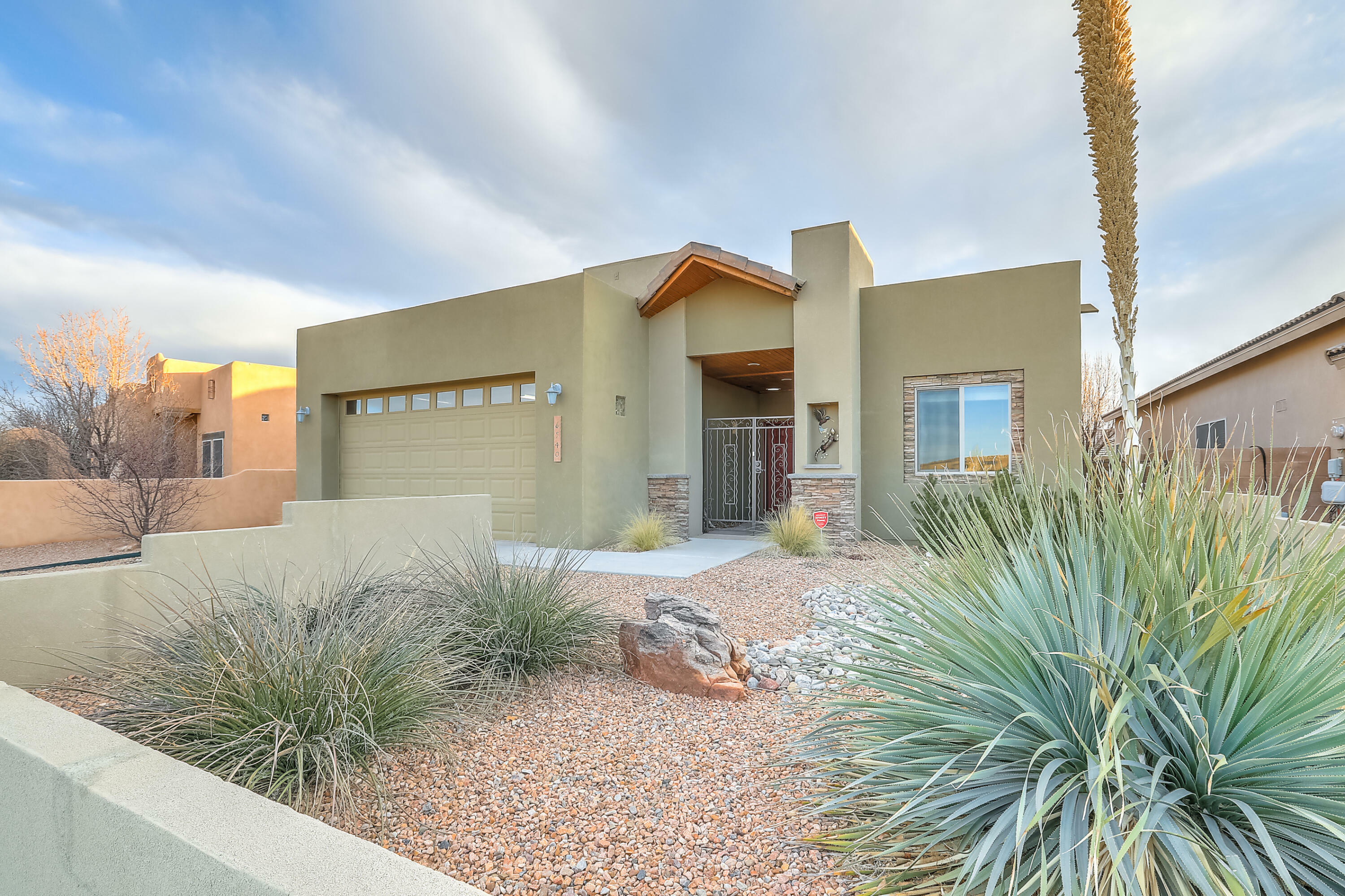 Property Photo:  6540 Anasazi Ridge Avenue NW  NM 87114 