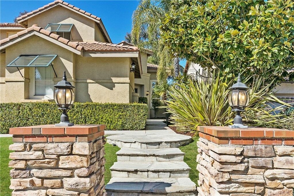 Property Photo:  43647 Altamura Court  CA 92592 