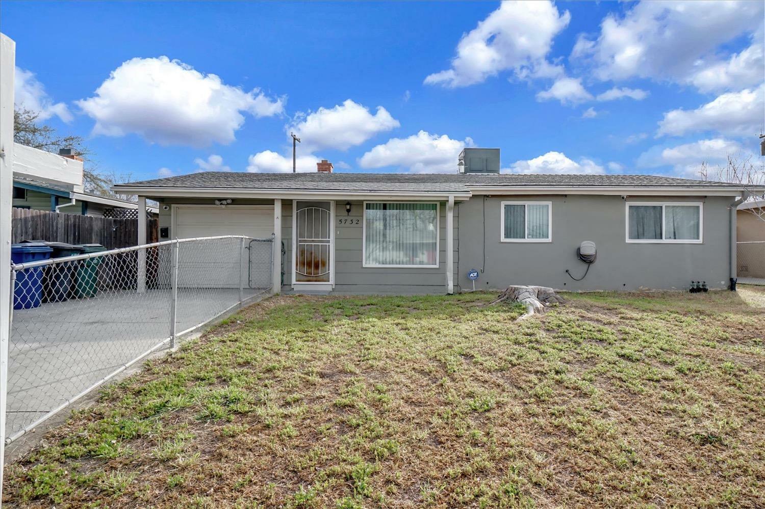 Property Photo:  5732 Rosario Blvd Boulevard  CA 95660 